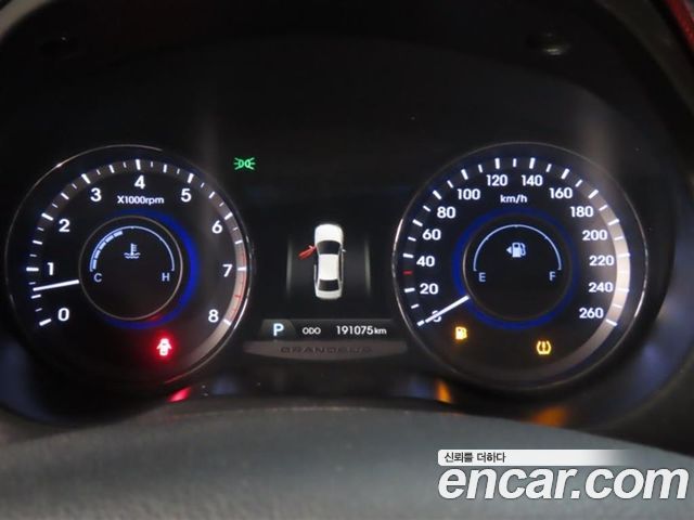 Hyundai Grandeur из Кореи Encar