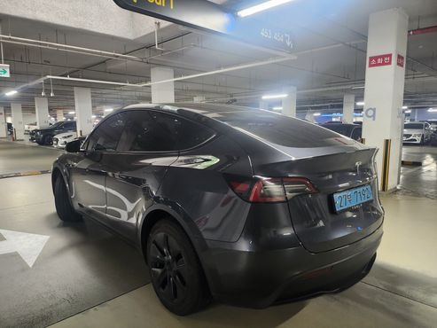Tesla Model Y RWD — пробег 12 000 км — фото 5 из 5