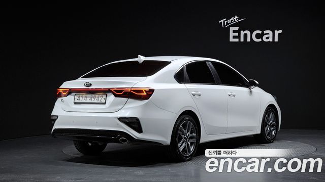 Kia K3 из Кореи Encar