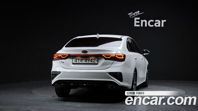 Kia K3 из Кореи Encar
