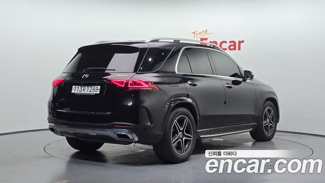 Mercedes-Benz GLE-Class GLE450 4MATIC — пробег 27 582 км — фото 2 из 5