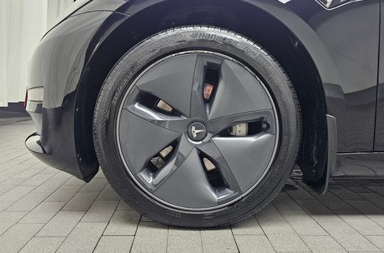 Tesla Model 3 Long Range AWD — пробег 99 420 км — фото 5 из 5