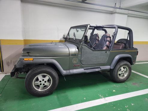 Jeep Wrangler 2.5 — пробег 312 000 км — фото 2 из 5