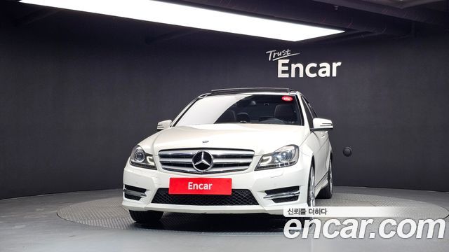 Mercedes-Benz C-Class из Кореи Encar
