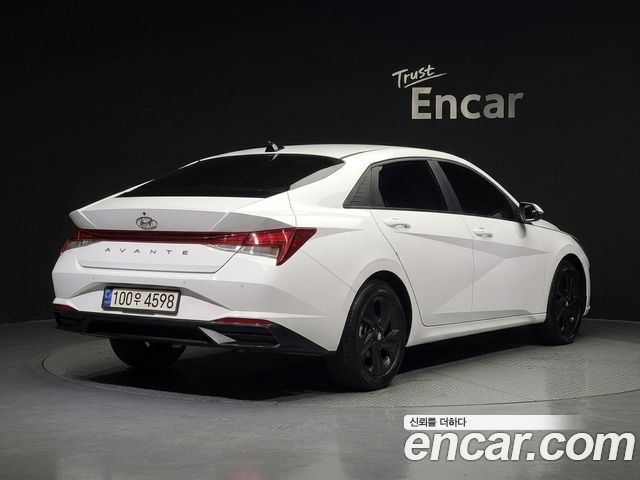 Hyundai AVANTE из Кореи Encar