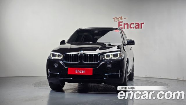 BMW X5 xDrive 30d — пробег 186 530 км — фото 3 из 5