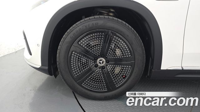 Mercedes-Benz EQS из Кореи Encar