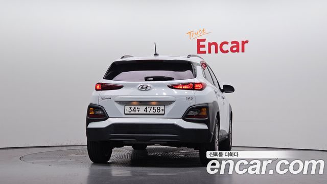 Hyundai Kona из Кореи Encar
