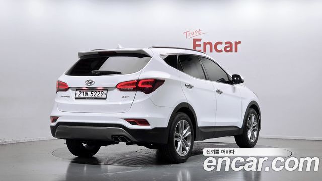 Hyundai Santafe из Кореи Encar
