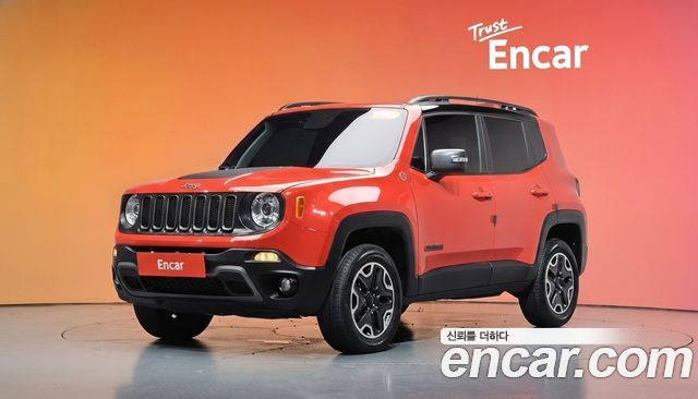 Jeep Renegade 2.0 Diesel Tailhawk AWD — пробег 68 335 км — фото 1 из 5