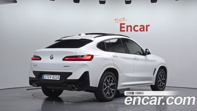 BMW X4 xDrive20i M Sport — пробег 31 883 км — фото 2 из 5