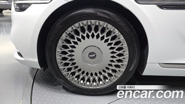 Genesis G90 из Кореи Encar