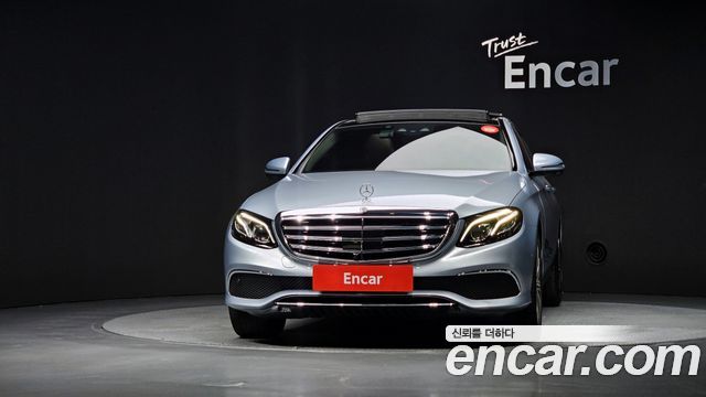 Mercedes-Benz E-Class из Кореи Encar