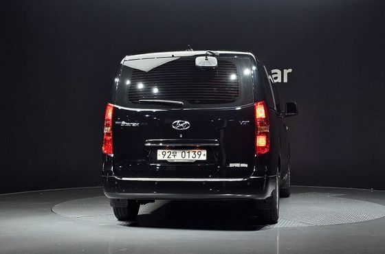 Hyundai Starex Van 5-Seater Modern — пробег 102 166 км — фото 4 из 5