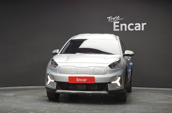 Kia Niro Air — пробег 86 356 км — фото 3 из 5