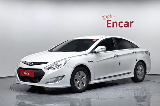 Hyundai Sonata 2.0 Modern — пробег 221 518 км — фото 1 из 5