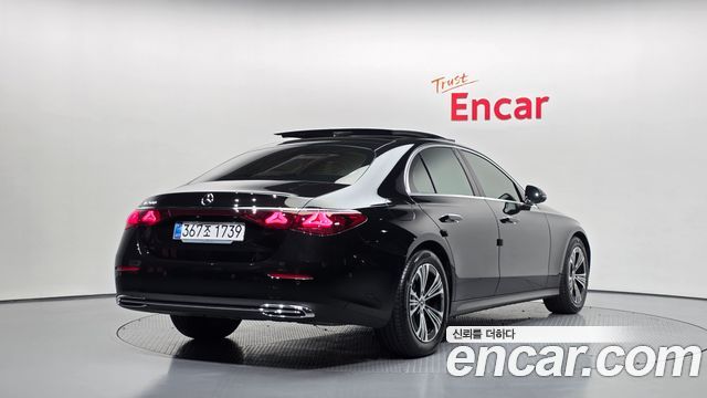 Mercedes-Benz E-Class из Кореи Encar