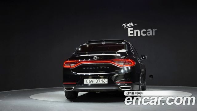 Hyundai Grandeur из Кореи Encar