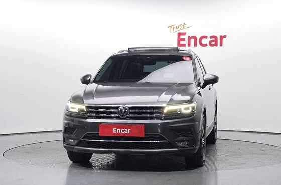 Volkswagen Tiguan 2.0 TDI Prestige — пробег 118 124 км — фото 3 из 5