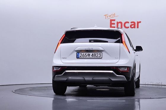 Kia Niro Signature — пробег 50 510 км — фото 4 из 5
