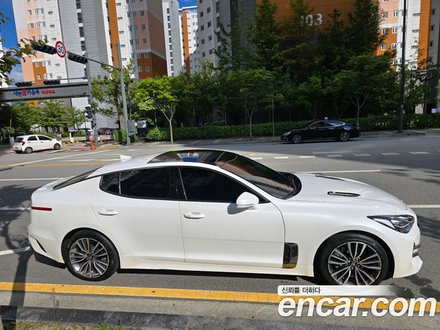 Kia Stinger из Кореи Encar