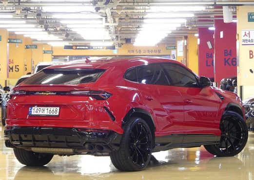 Lamborghini Urus 4.0 V8 — пробег 25 900 км — фото 2 из 5