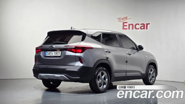 Kia Seltos из Кореи Encar