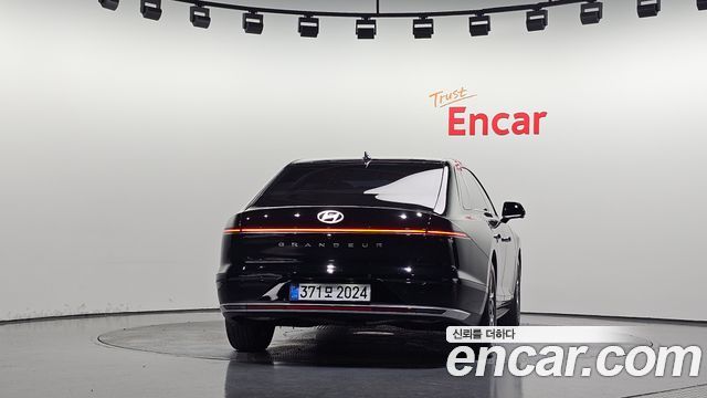 Hyundai Grandeur из Кореи Encar