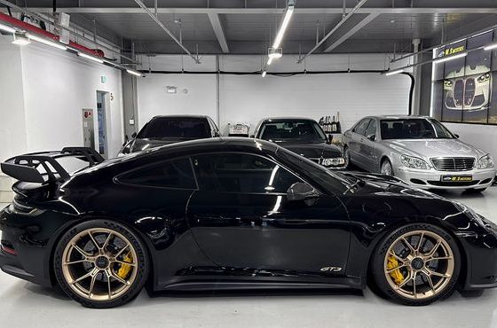 Porsche 911 GT3 — пробег 17 852 км — фото 5 из 5