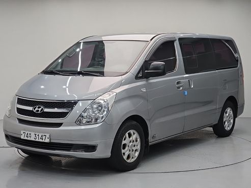 Hyundai Starex 12-Seater Wagon CVX Deluxe — пробег 129 789 км — фото 1 из 5