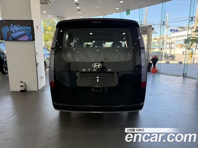 Hyundai Staria из Кореи Encar