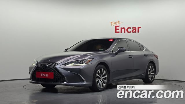Lexus ES Supreme — пробег 202 228 км — фото 1 из 5