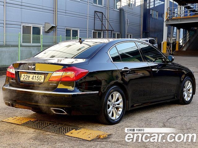 Hyundai Genesis из Кореи Encar
