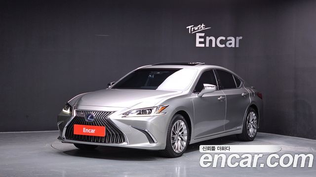 Lexus ES Executive — пробег 61 276 км — фото 1 из 5