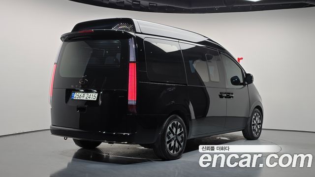 Hyundai Staria из Кореи Encar