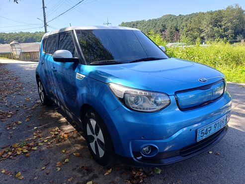 Kia Soul EV — пробег 106 185 км — фото 4 из 5