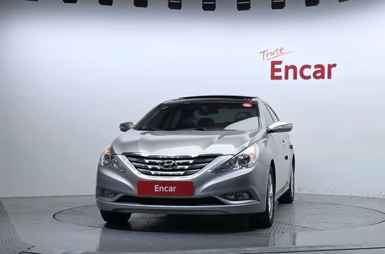 Hyundai Sonata Top Deluxe — пробег 132 756 км — фото 3 из 5