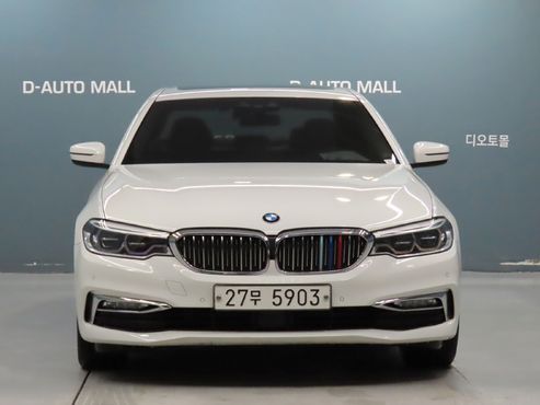 BMW 5-Series 520d xDrive Luxury Plus — пробег 136 000 км — фото 3 из 5