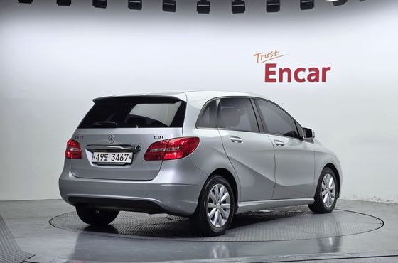 Mercedes-Benz B-Class B200 CDI Blue efficiency — пробег 99 042 км — фото 2 из 5