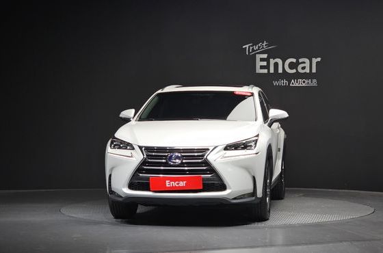 Lexus NX Supreme — пробег 97 327 км — фото 3 из 5