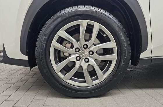Lexus NX Supreme — пробег 97 327 км — фото 5 из 5