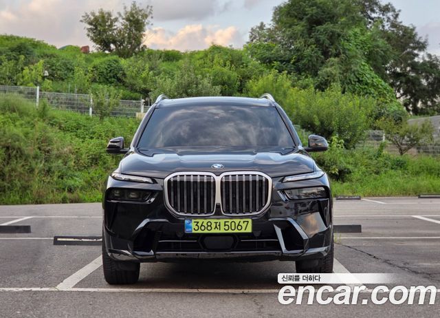 BMW X7 xDrive 40d M Sport 6STR — пробег 6 400 км — фото 3 из 5