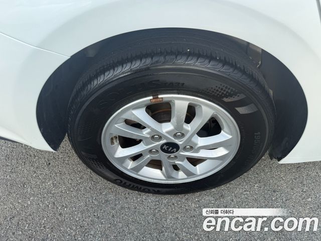 Kia K3 из Кореи Encar