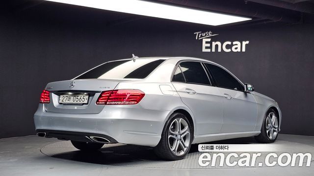 Mercedes-Benz E-Class из Кореи Encar
