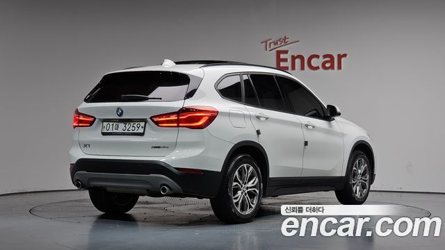 BMW X1 из Кореи Encar