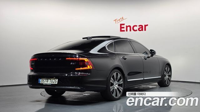 Volvo S90 B6 AWD Inscription — пробег 69 995 км — фото 2 из 5