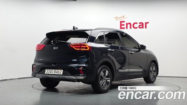 Kia Niro 1.6 HEV Noblesse Special — пробег 43 946 км — фото 2 из 5