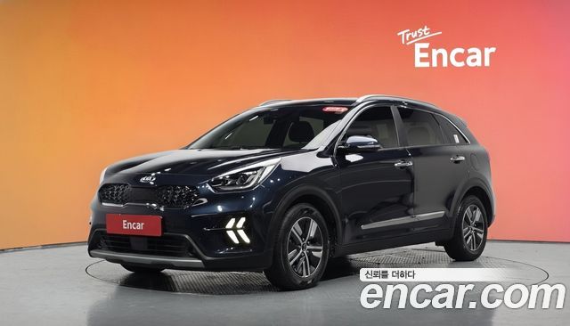 Kia Niro 1.6 HEV Noblesse Special — пробег 43 946 км — фото 1 из 5
