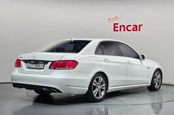 Mercedes-Benz E-Class E220 CDI Avantgarde — пробег 140 775 км — фото 2 из 5