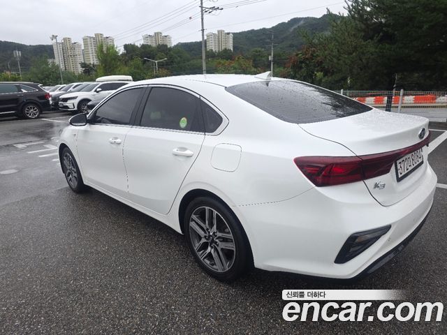 Kia K3 из Кореи Encar